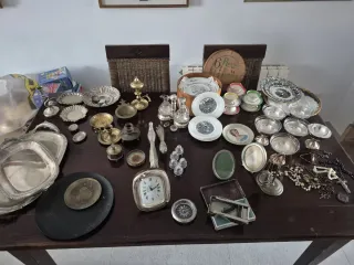 Lote de antigüedades varias