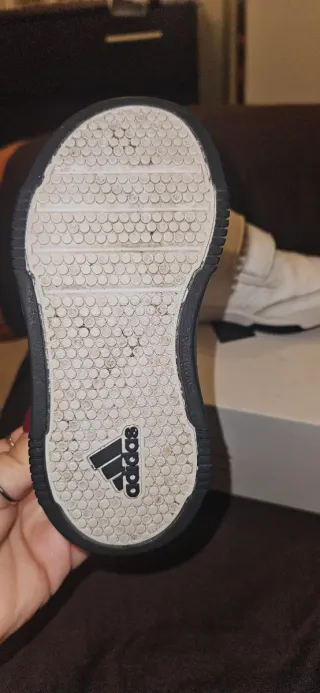 Scarpe Adidas bimbo n. 24