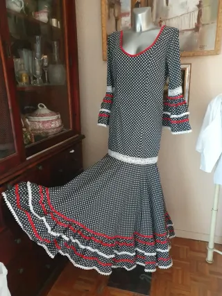 Vestido Flamenca Lunares Negro y Rojo Talla Única