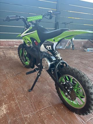 Moto Eléctrica Infantil Verde