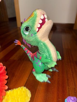 Juego de figuras fur real 