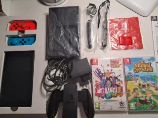 Nintendo Switch + 2 giochi + accessori