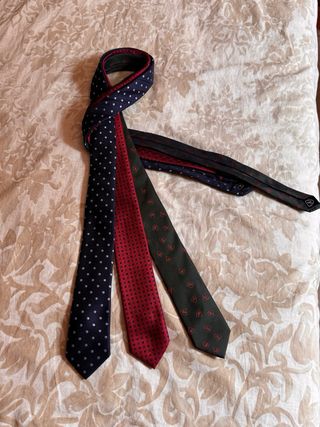 Lote 3 corbatas niño