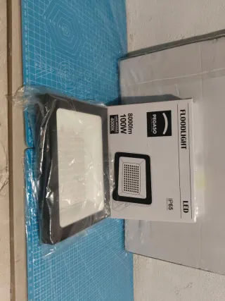 Foco LED Exterior 100W 8000lm 4000K IP65