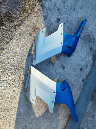 Chapas Derbi GPR Azul y Blanco