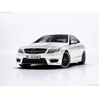 Paragolpes delantero Mercedes Clase C W204 2011-20