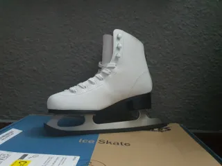 Patines de Hielo Blancos