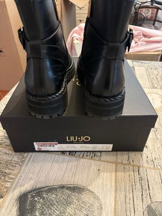 Stivaletti Liu Jo n. 40 neri