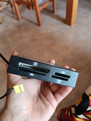 Lector Tarjetas Packard Bell 8 en 1