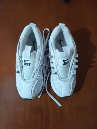 Zapatillas Nike Bailleli Blancas