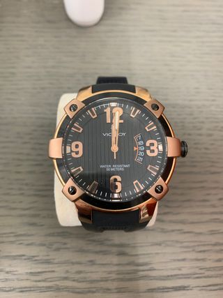 Reloj Viceroy Negro y Dorado