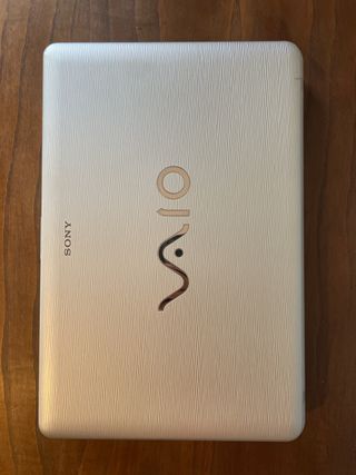 Portátil Sony VGN-NW24EG Plata