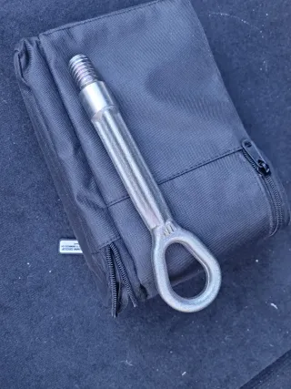 BMW OrIginal Compresor portátil + Kit Antipinchazo