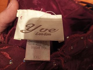 Vestido de fiesta perfecto para madrina de bodas.