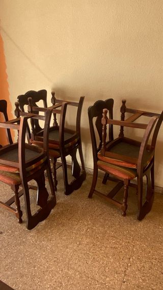 Mesa de comedor de madera maciza + sillas 