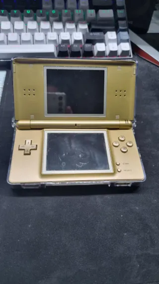 Nintendo DS Lite Edición Zelda Dorada