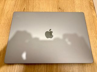 MacBook Pro 16” M2 Pro - 16GB RAM / 512GB SSD