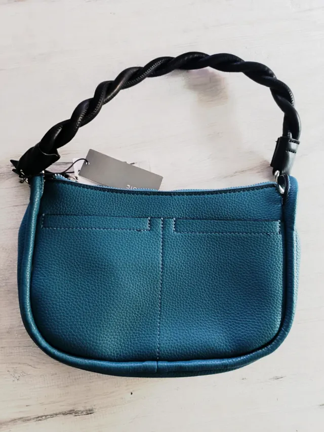 Bolso Parfois pequeño color verde azulado.