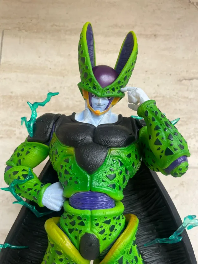 Action Figure Dragon Ball Cell