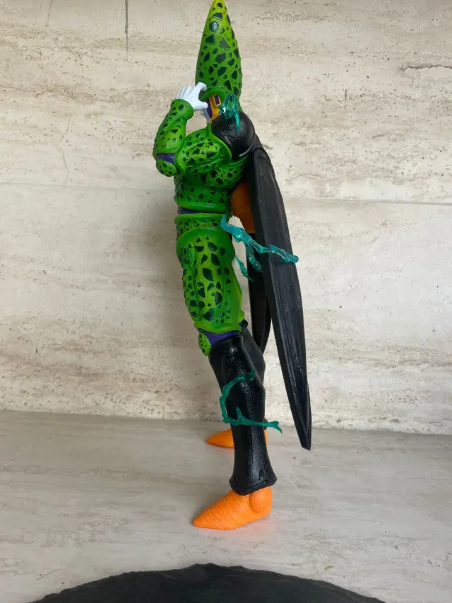 Action Figure Dragon Ball Cell