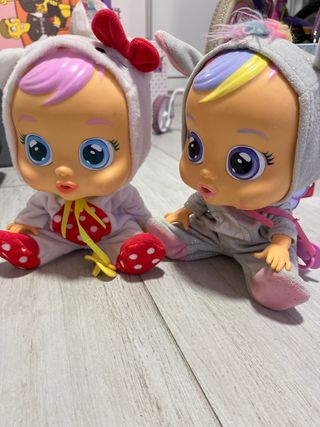 Bebés Llorones (Cry Babies) 2 Muñecas