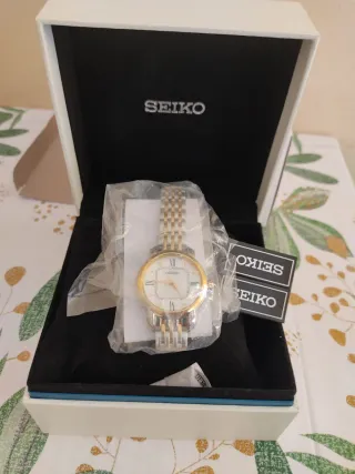 Reloj Seiko Mujer Oro y Plata