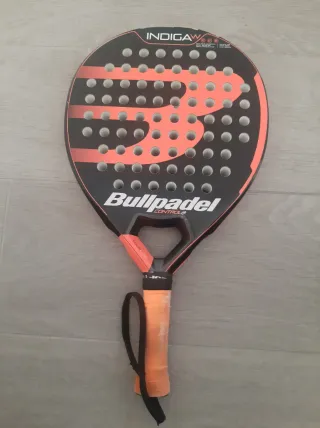 Bullpadel Indiga W.
Pala de pádel.