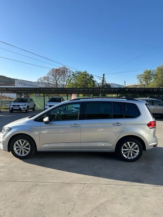 Volkswagen Touran 2018 7 plazas