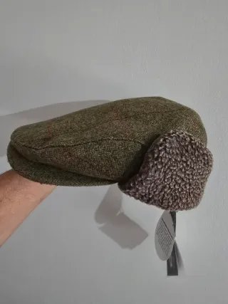 Gorro de invierno con orejeras