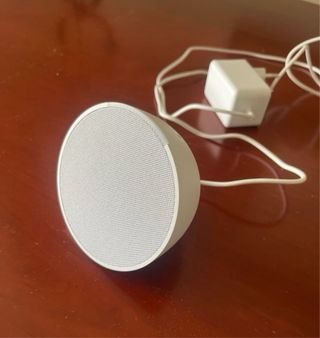 Altoparlante bianco Amazon Echo Pop