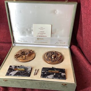 Sculture(2) "Il Germoglio" di Gennaro e Vivarelli