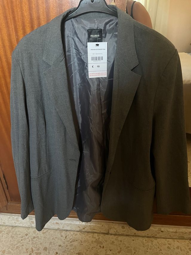 Chaqueta americana Pull&Bear gris mujer talla L/X