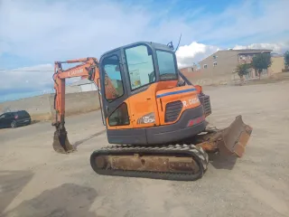 Miniexcavadora Doosan DX60 6tn