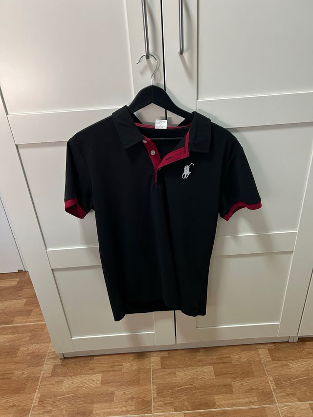 Polo Ralph Lauren Negro con Detalles Rojos