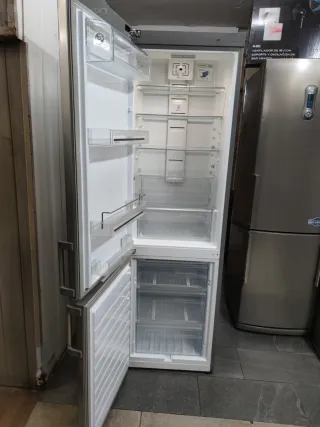 Nevera Whirlpool 200x60cm A+ no Frost con Garantia