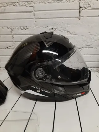 Casco Scorpion Negro Carbono