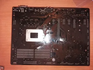 Placa Base B365 + Intel i5 9400F + Disipador