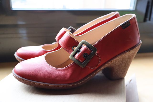 Zapatos Camper tacón rojos talla 39