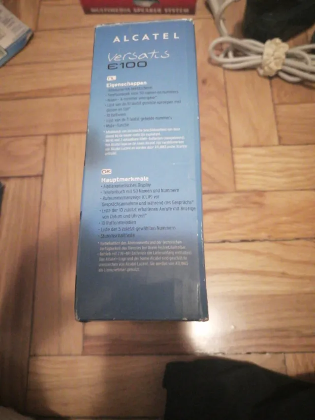 Teléfono Alcatel Versatis E100