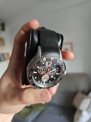 Reloj Hamilton Khaki King Scuba H645120