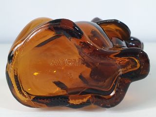 Bottiglie di profumo Avon Dog and Bear degli anni '90