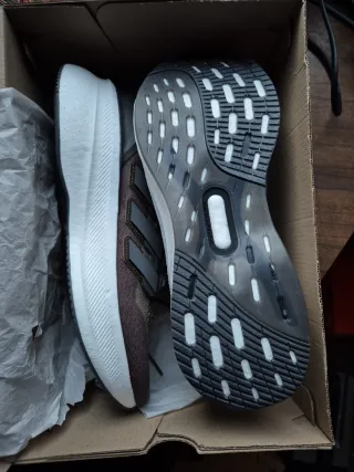 Adidas Ultraboost 5 Talla 42 Hombre Verde/Marrón