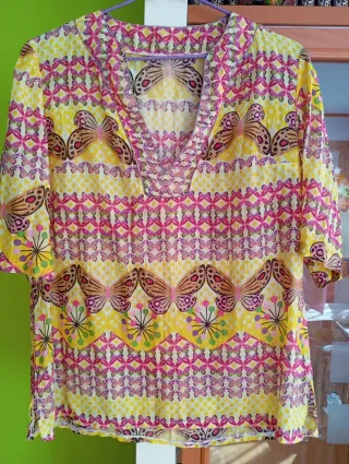 Blusa estampada Monoplaza style