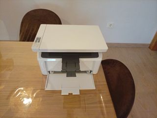 Impresora HP LaserJet Blanca