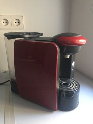 Cafetera Bosch Tassimo Roja