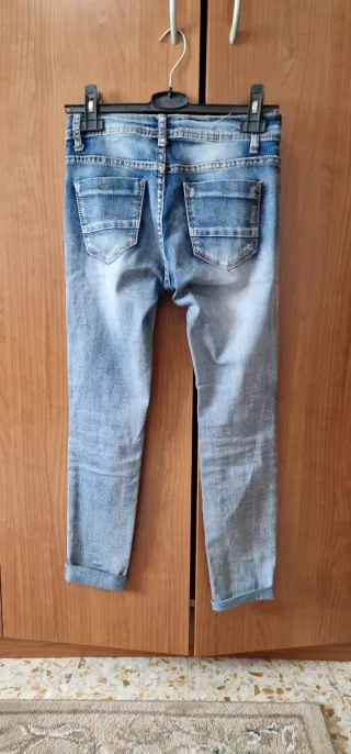 Jeans donna strappati blu
