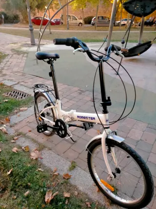 Bicicleta ROMESTER plegable 20 casi nueva.
OFERTA
