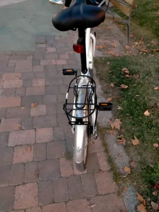 Bicicleta ROMESTER plegable 20 casi nueva.
OFERTA