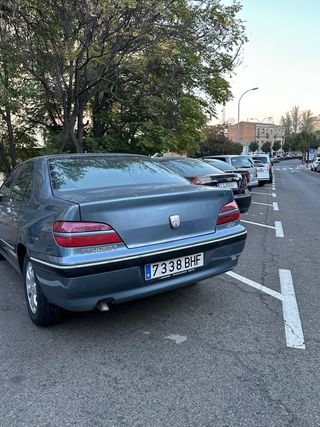 Peugeot 406 2001