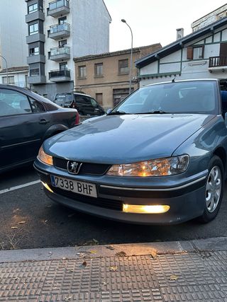 Peugeot 406 2001